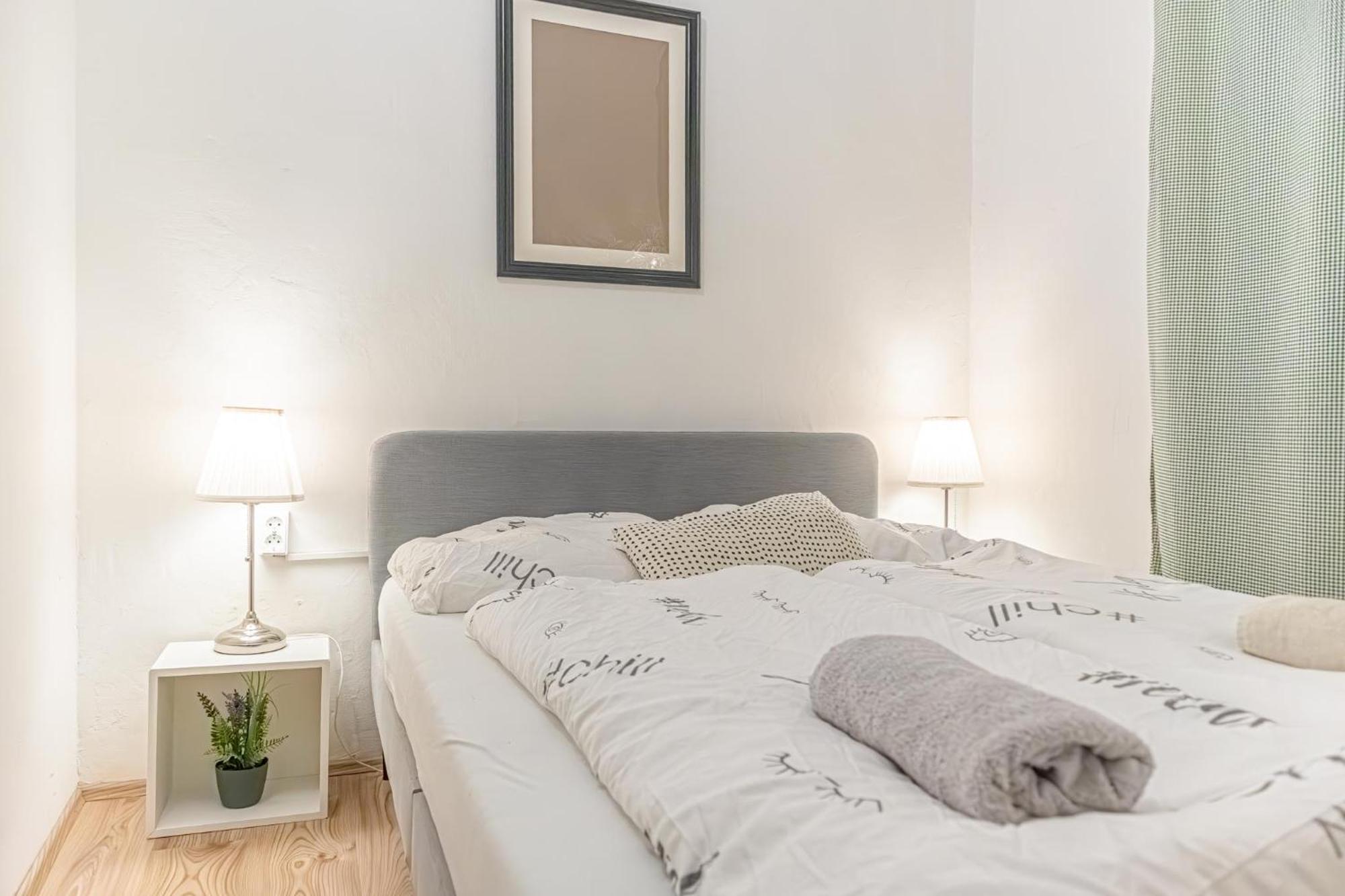 Apartamento Budget-Friendly 2Br Apt With Great Location Viena Exterior foto